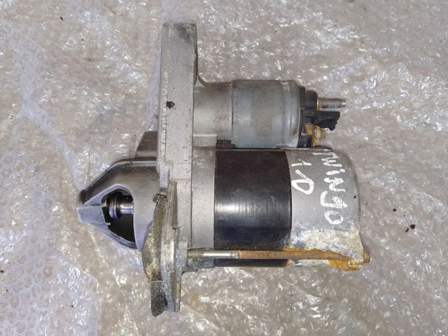 RENAULT 233009161R Стартер в наличии Черновцы