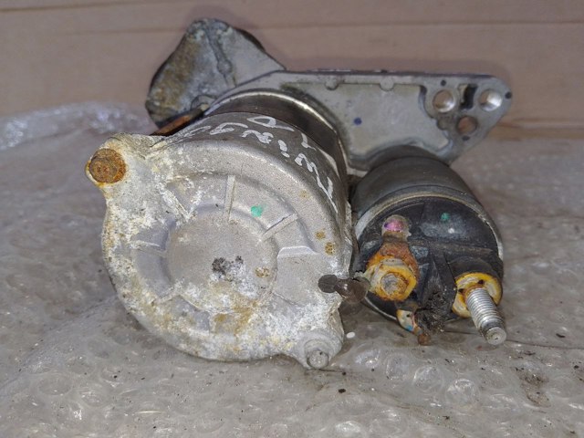 233009161R RENAULT Стартер купить в Чернигов