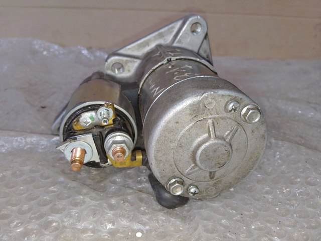 23300EE00A NISSAN Стартер купить в Чернигов