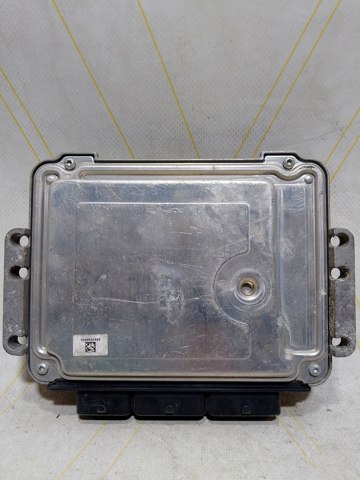 237100055R RENAULT Блок управления двигателем купить в Тернополь
