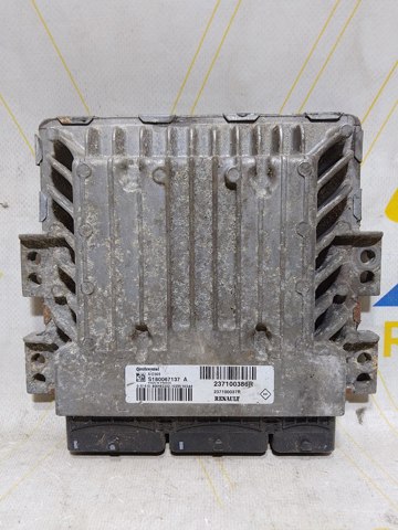 Компьютер двигателя 237100386R RENAULT