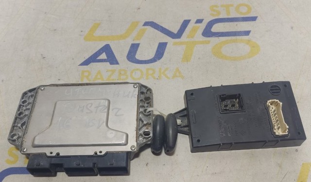 Компьютер двигателя 237100740R RENAULT