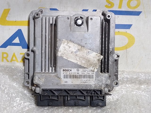 Модуль управления двигателем 237101074R RENAULT