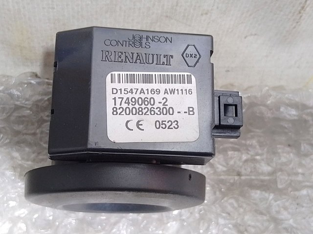 RENAULT 237101496R Блок управления двигателем в наличии Ужгород