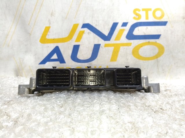 237101989R RENAULT Блок управления двигателем купить в Житомир