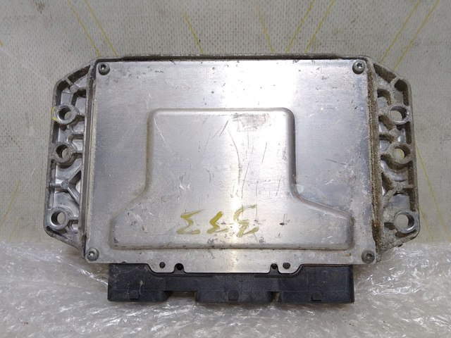 Модуль управления двигателем 237102479R RENAULT