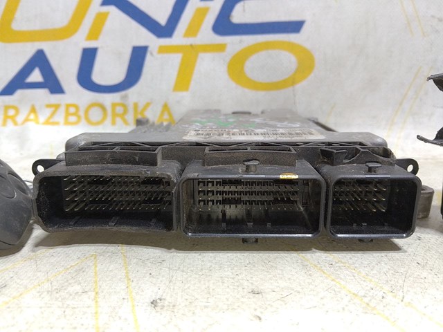 RENAULT 237103888R Модуль управления (ЭБУ) двигателем в наличии Винница
