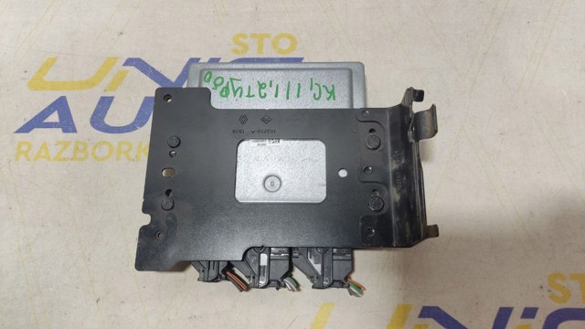 ЭБУ двигателем 237104817R RENAULT