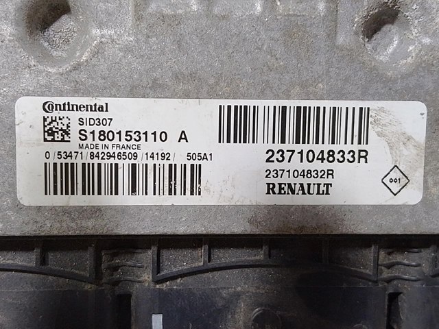Компьютер двигателя 237104833R RENAULT