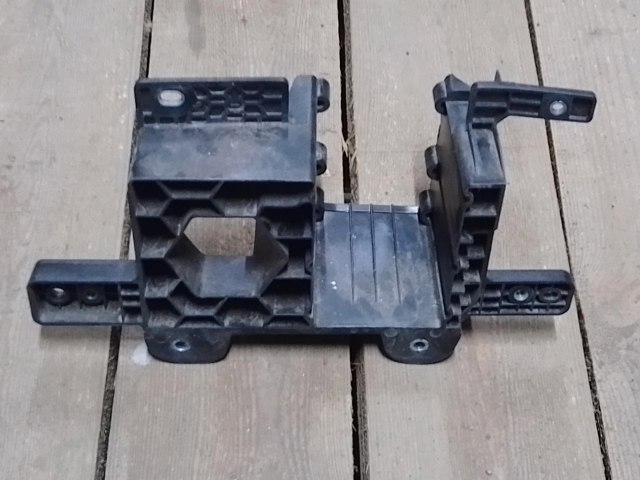 241366930R RENAULT купить в Кривой Рог