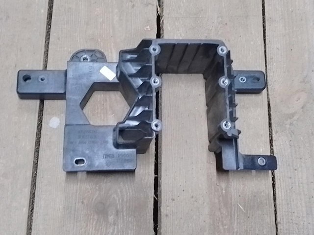 241366930R RENAULT купить в Ужгород