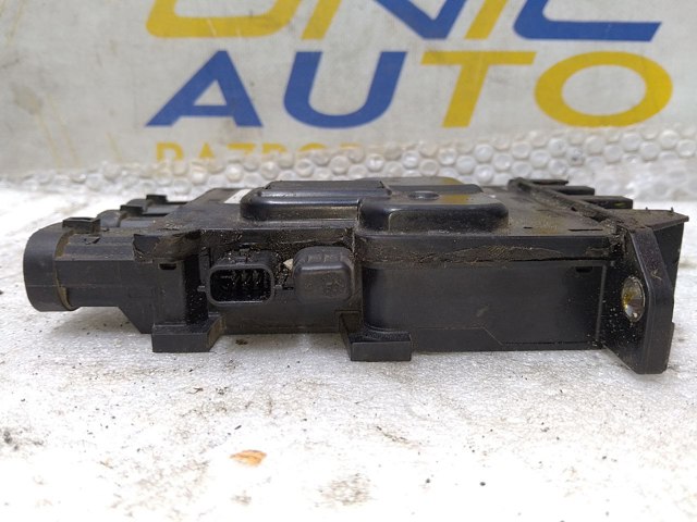 RENAULT 243800005R Блок предохранителей в наличии Киев