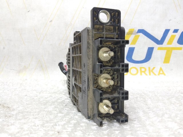 243800014R RENAULT Блок предохранителей купить в Николаев