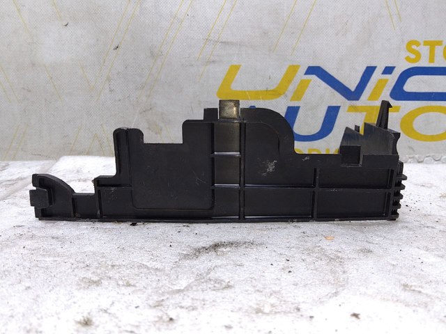 244310005R RENAULT Крепление (подставка) аккумулятора (АКБ) купить в Сумы