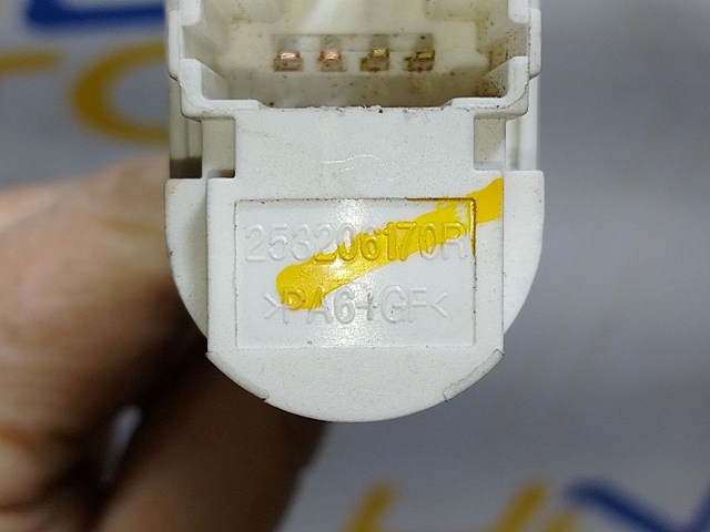 RENAULT 253206170R Датчик стоп сигнала в наличии Полтава