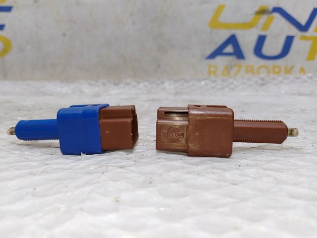 25320AX00C Датчик включения стопсигнала купить Харьков