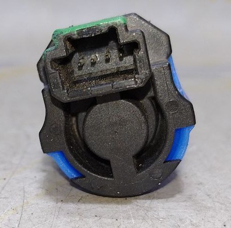 253251679R RENAULT Датчик включения сцепления  купить в Днепр