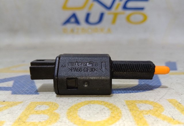 253252710R RENAULT Датчик стоп сигнала купить в Ровно
