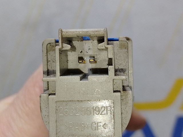 253255192R RENAULT Датчик включения сцепления  купить в Черкассы