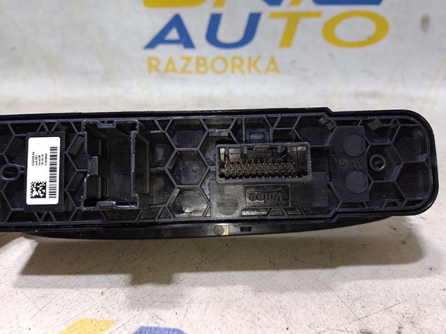 254015253R RENAULT Кнопочный блок управления стеклоподъемником передний левый купить в Одесса