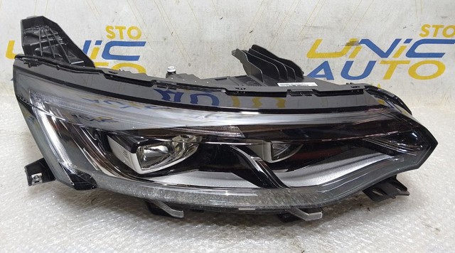 260100184R RENAULT Фара правая купить в Сумы