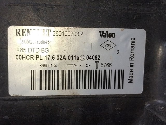 RENAULT 260100203R Правая фара в наличии Чернигов