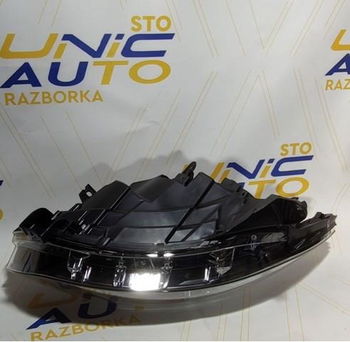 Вставка фары правой 260105066R RENAULT