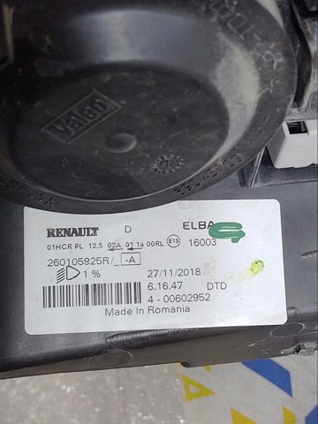 260105925R RENAULT Правая фара купить в Винница