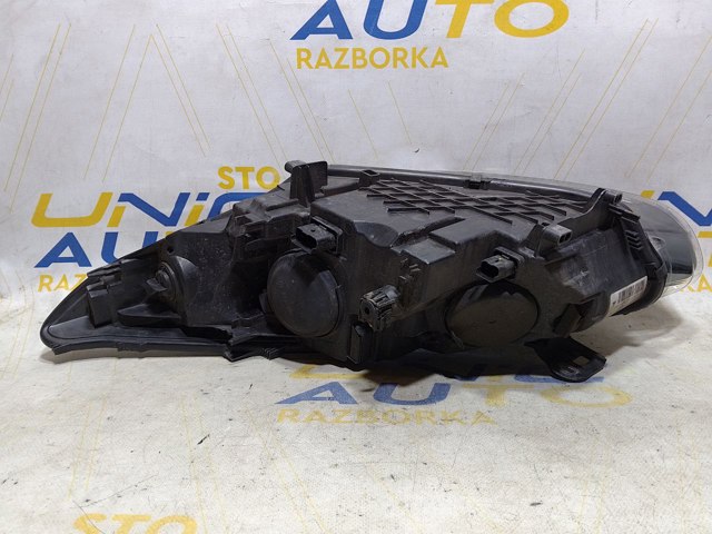 260106128R RENAULT Фара правая купить в Чернигов