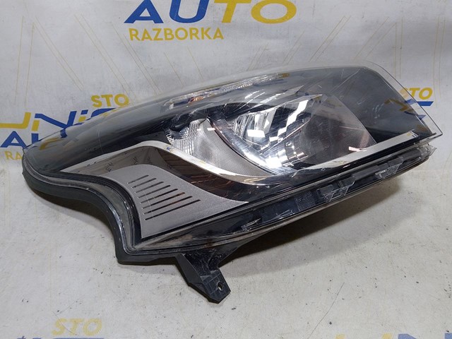 260109424R RENAULT Правая фара купить в Житомир