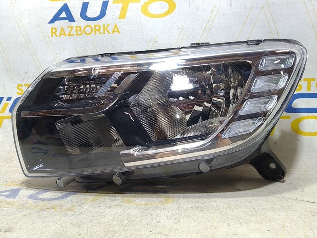 260603795R RENAULT Левая фара купить в Чернигов