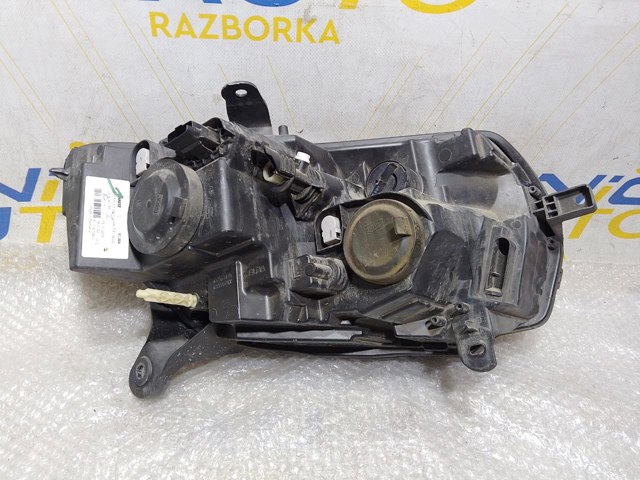 Вставка фары левой 260604218R RENAULT