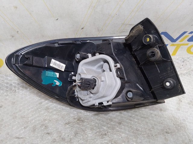 RENAULT 265502731R Фонарь задний правый внешний в наличии Кривой Рог