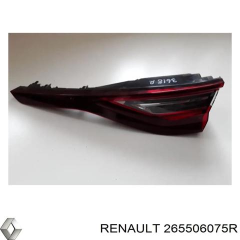 Фара задняя правая внутренняя 265506075R RENAULT