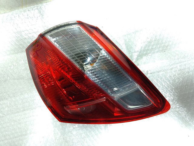 26550BR00A NISSAN Фонарь задний правый внешний купить в Украина