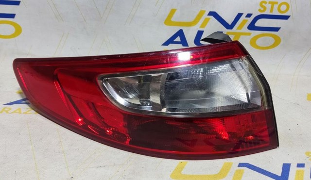 Задний левый внешний фонарь 265550016R RENAULT