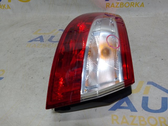 Фонарь задний левый, внешний 265552802R RENAULT