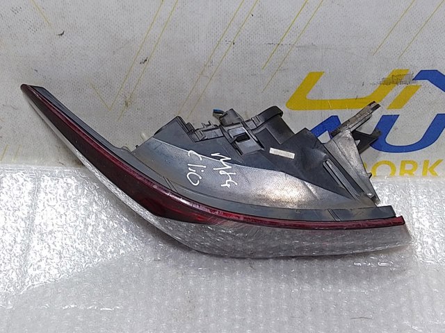 RENAULT 265553752R Фонарь задний левый внешний в наличии Черновцы