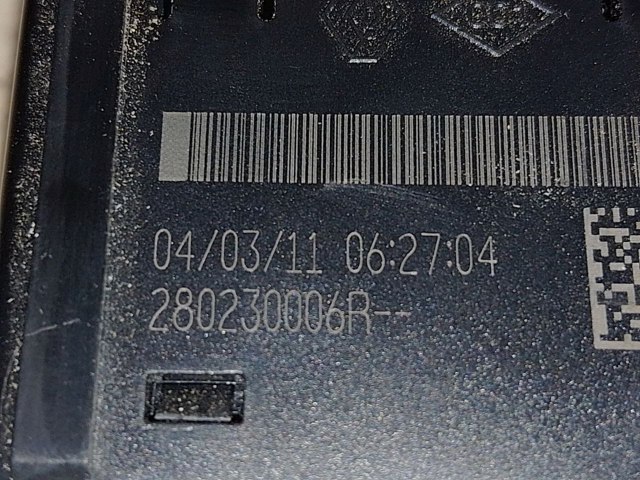 280230006R Зарядное устройство USB купить Черновцы