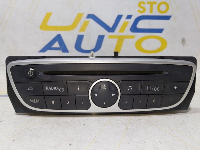Магнитола (радио AM/FM) 281150030R RENAULT