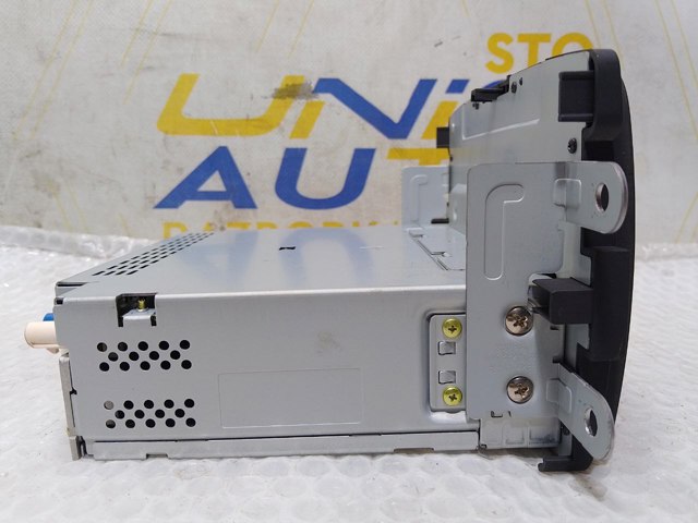 281153855R RENAULT Магнитола (радио AM/FM) купить в Украина