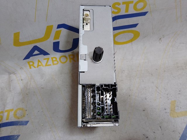 RENAULT 281155748R Магнитола в наличии Украина