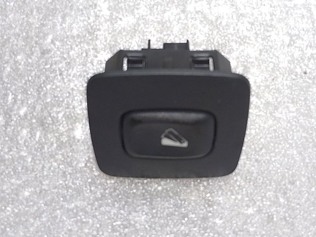 RENAULT 283951618R в наличии Винница