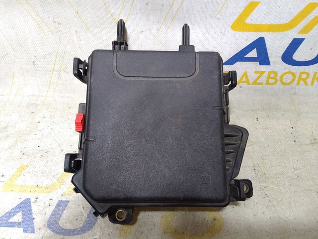 Корпус блока предохранителей 284B10002R RENAULT