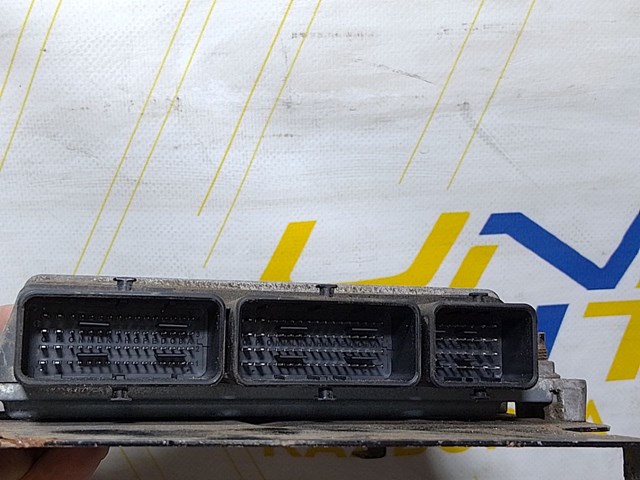Модуль управления (ЭБУ) бортовой сетью 284B12059R RENAULT