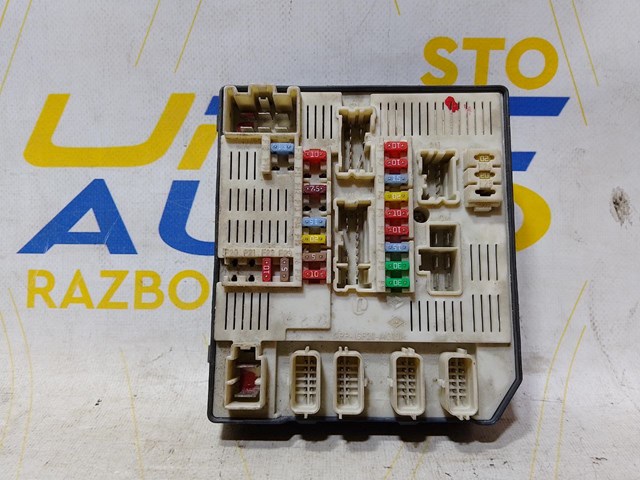RENAULT 284B60014R Блок предохранителей в наличии Харьков