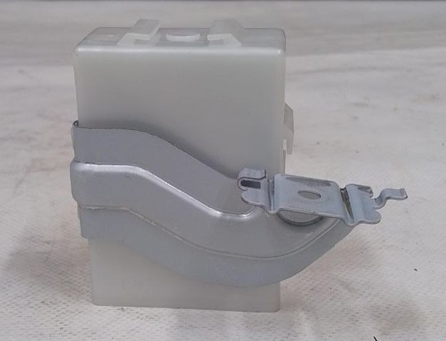 284U15SN0A NISSAN купить в Тернополь