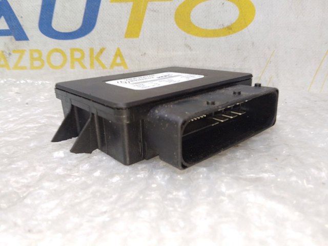 RENAULT 285F26474R Блок управления стояночного тормоза в наличии Полтава