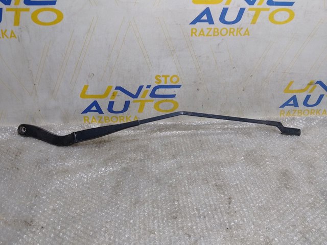 Поводок дворника 288864419R RENAULT