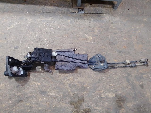 Рычаг переключения передач 341083007R RENAULT